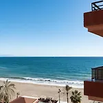 Апартаменти Paseo Maritimo 1 Linea Loft 3 Huesped *